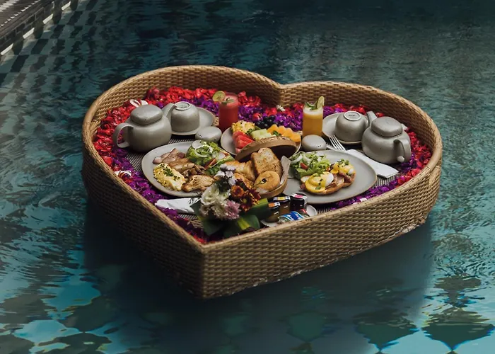 Palmea By Ini Vie Hospitality *